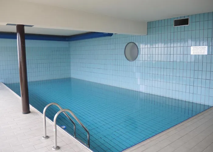 Nibbio By Fewotessin Minusio