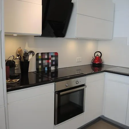 Nibbio By Fewotessin